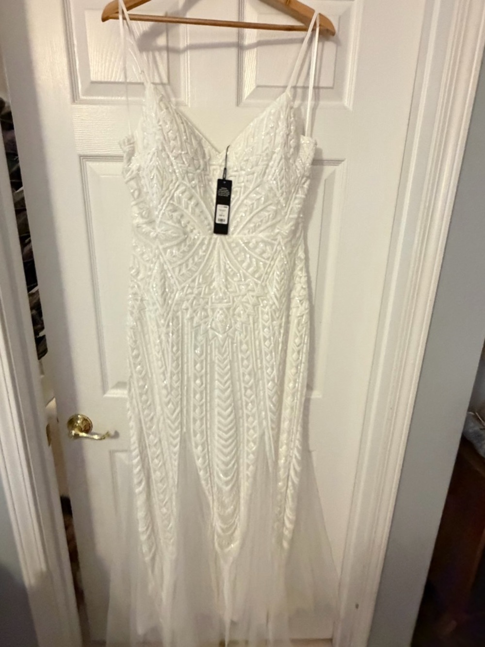 NWT Elegant White Embroidered Tulle Evening Dress - Picture 10 of 10